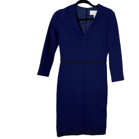 #150 HUGO BOSS heavy textured dress - Picture 2 of 12